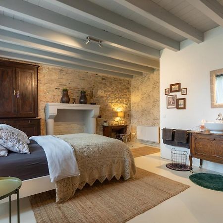 Domaine La Pomme De Pin Bed and Breakfast Louroux-de-Beaune Eksteriør billede